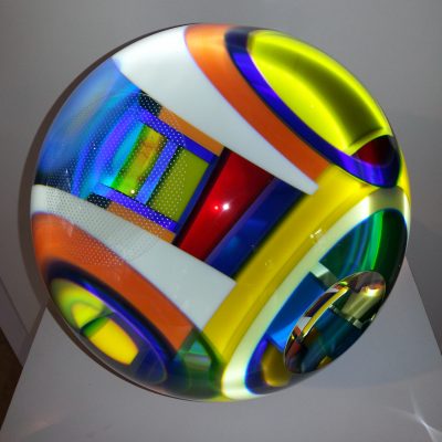 glass sculpture by David Huchthausen