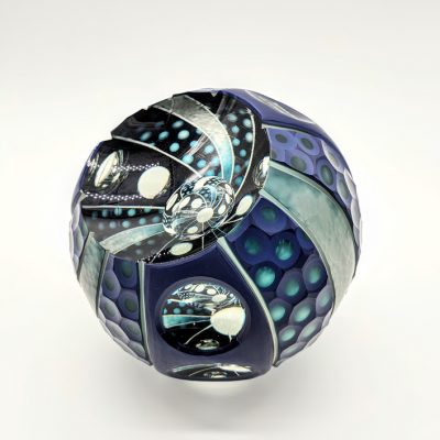 Glass sculpture by Zoe Woods