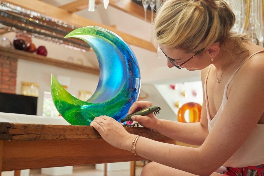 Ela Smrcek glass art