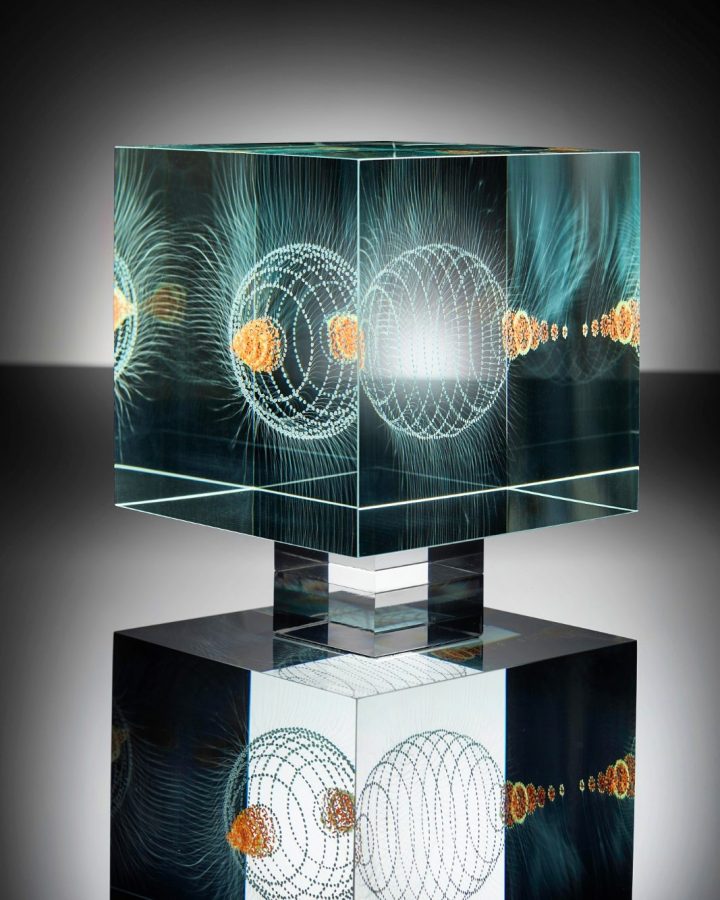 Wilfried Grootens glass sculpture